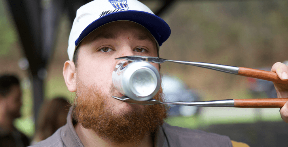 luke combs drinking beer